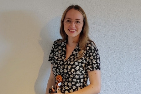 Eunike, Geigenlehrerin der Musikschule Musicplanet Stuttgart